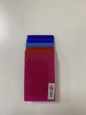 Beli 20mm Thick Fade-Resistant Colored Cast Acrylic Sheet for Indoor and Outdoor Applications online manufacture