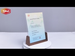 Bingkai Foto Akrilik dengan Dasar Kayu