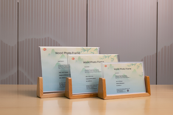 Crystal Mini Menu Stand Akrilik Frame Foto Sign Holder Dengan Dasar Kayu Walnut