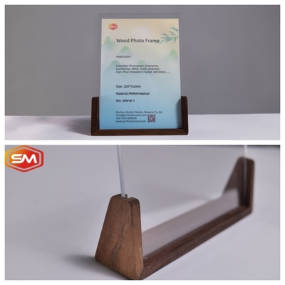 Bingkai Foto Akrilik Definisi Tinggi dengan Dasar Kayu Walnut