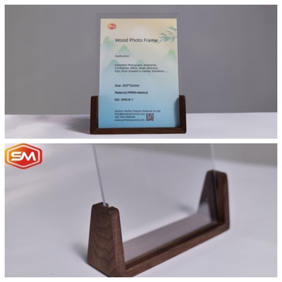 Bingkai Foto Akrilik Tertanam Tableholder Dasar Kayu